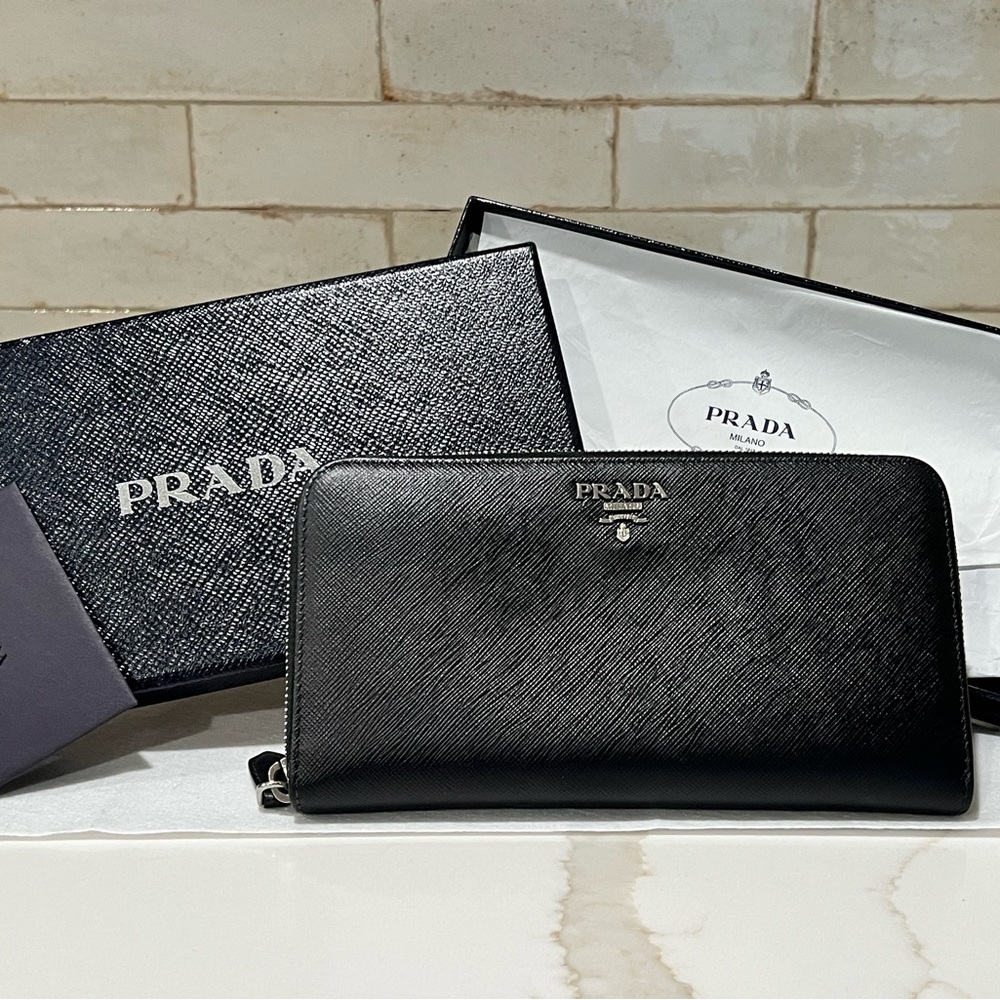 Prada Nero/Mughett Saffiano Leather Zip-Around Wallet - Picture 1 of 10